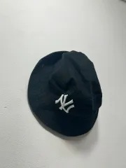 NEW ERA ニューエラ NY バケットハット 帽子 ブラック キッズ 7/8T