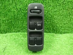 ダイハツ純正 パワーウインドウスイッチ 84820-87401-030 - メルカリ