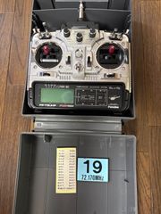 ぷ*ん様 タミヤ1/14アタッ 4YWD-2.4G 4CH T4YWD R214 - メルカリ
