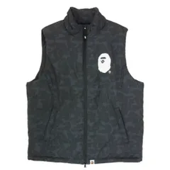 A BATHING APE アベイシングエイプ 001GDM201002H 【フェイクバスターズ鑑定済】 カモ柄 ナイロン 中綿 ベスト 迷彩 ブラック系 S【新古品】【未使用】【中古】のサムネイル
