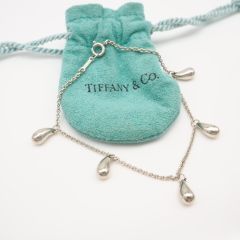 【美品・付属有】TIFFANY&Co. ティアドロップ5連ネックレス SV925 Tiffany & Co. 5 ティア ドロップ ネックレス - メルカリ