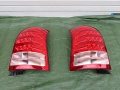 ダッジラム ピックアップトラック テール左右セット 未使用品 2002