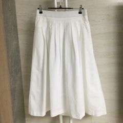 MADISONBLUE 24SS FATIGUEフレアスカート 02 M 白 MADISONBLUE 24SS FATIGUEフレアスカート 02 M 白 - メルカリ