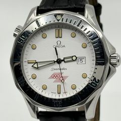 CORUM コルム アドミラルズカップ 7595396 ホワイト QZ ユニセックス