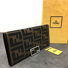 未使用品 BURBERRY 長財布 グレー エンボスロゴ レザー 285 - メルカリ