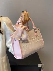 バッグ レディース ハンドバッグ メッセンジャーバッグ PU材質 刺繍ハンドバッグ、シンプル&エレガントデザイン、大型収納、通勤、旅行、日常使用、デートやギフティングに最適な多目的ショルダーバッグ 1個