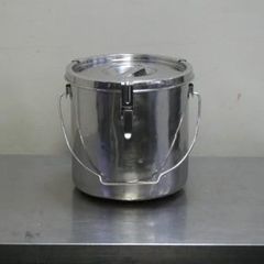 AG 18-8 目盛付角キッチンポット 30cm(25.0L) 赤川器物製作所 - メルカリ