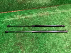 eKワゴン B11W バックドア・リアゲートダンパー M 4WD 90462W010Pのサムネイル