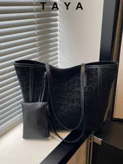 バッグ レディース トートバッグ 2個 大容量 ヒョウ柄 合皮トートバッグ、ダブルハンドル、通勤、仕事、学校に最適。この広々とした軽量トートバッグは、カジュアルとビジネスカジュアルのスタイルを組み合わせています。若い女性、大学生、働く専門家に非常に適して