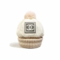 Cf24 CHANEL ヴィンテージ シャネル スポーツ ココマーク 裏地フリース ニット帽 ビーニーキャップ サイズM オフホワイト レディースのサムネイル