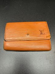 Louis Vuitton Epi Multicles 6 B26012098