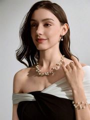 Women's Jewelry Set: 4-piece set with pearl-like embellishments. Perfect for Christmas, winter, or as a Christmas gift.