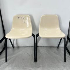 コトブキ FRP製 スタッキングチェア 積み重ね可能 レトロ 中古品