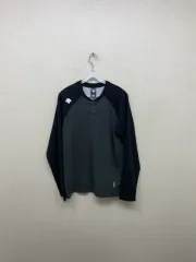 デサント 長袖Tシャツ 95のサムネイル