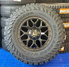 ランクル300 ランクル250 LX600 GX550 タイヤホイール 18インチ YOKOHAMA ジオランダー MT G003 35x12.50R18 LEXXEL InFernoのサムネイル