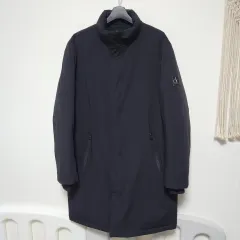 新品同様 A+++)カルバン・クライン sダウンのサムネイル
