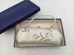 ビーズバッグ 着物 和装小物 白 花_Y07589のサムネイル
