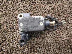 ドカティ モンスター400 クラッチ マスター ●B6971 BREMBO！ZDMM407AA4B 【 ZDM400A2 】 DUCATI 動画有 M400 MONSTER FI インジェクションのサムネイル