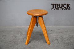 TRUCK furniture(トラックファニチャー) KT STOOL(ケーティースツール