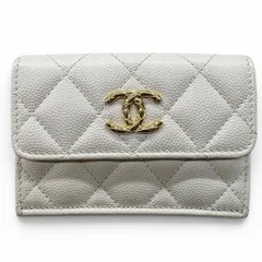 CHANEL 極美品 シャネル マトラッセ クラシック スモール フラップ ウォレット 三つ折り財布 キャビアスキン 新型シリアルシール アイボリー レザー コンパクトウォレット ミニ財布 Aランク 中古 鑑定済 シャネル財布のサムネイル
