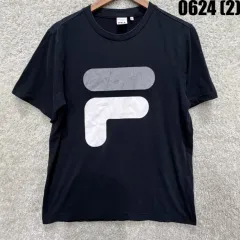 FILA フィラ 半袖Tシャツ 黒 BIGロゴのサムネイル