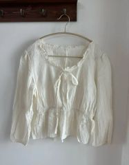 インゲボルグ 美品ホワイトリボンピコフリル 長袖 ブラウス再々値下げ 