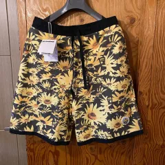 新品）ジルサンダー 썬フラワー プリンティング ハーフパンツ 出品のサムネイル