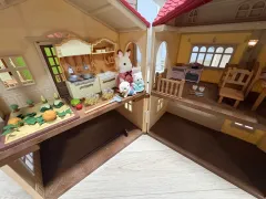 シルバニアファミリー 불이 들어오는 2층집のサムネイル