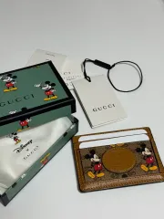 グッチ ミッキー カードウォレットのサムネイル