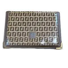 FENDI フェンディ　クラッチバッグ　ズッカ柄　総柄　PVC ビニールのサムネイル