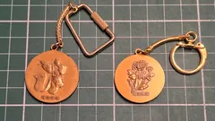 明治神宮 記念メダル キーホルダー 2点セットのサムネイル