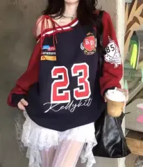 片方オフショルダー マンツーマンのサムネイル
