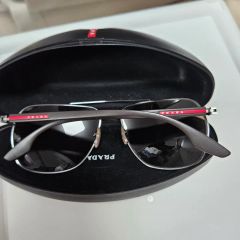 PRADA 滝沢眞規子着用 タキマキ サングラス キャットアイ 黒 SPR01V