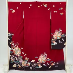 たんす屋 TANSU-YA 着物 リユース着物 振袖 赤 フォーマル ちりめん 四季花 薬玉文様 貝桶 金駒刺繍 袷 絹 洗い済 【身丈】162cm【裄丈】69.5cm 7650004263203のサムネイル