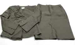 [七重浜77-2-080619nh] ARMANI COLLEZIONI/アルマーニコレツィオーニ リボンモチーフノーカラージャケット、シルク混スカート[中古] [レディース]のサムネイル