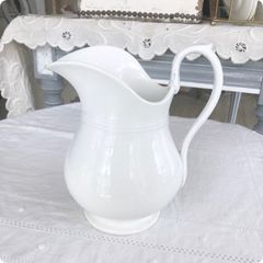 クレイユモントロー Fraise 白の苺のコンポティエ フランス