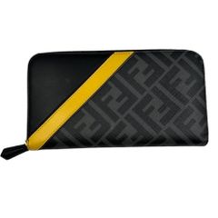 極美品】現行モデル FENDI ダイアゴナル ラウンドジップ 長財布