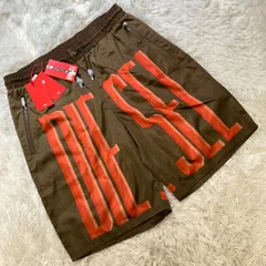 DIESEL　ディーゼル　メンズ　ショートパンツ　ハーフパンツのサムネイル