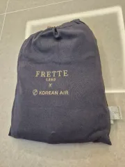 大韓航空 FIRST CLASS パジャマ Mのサムネイル