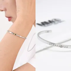 MM6 MAISON MARGIELA エムエムシックス メゾン マルジェラ ブレスレット アクセサリー Numeric ミニマルシグネチャー カフブレスレット SM7UY0054 SV0310 レディース ユニセックス シルバー ロゴ ギフトのサムネイル