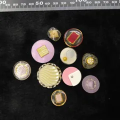 ヴィンテージアンティークレトロボタン　貴重　希少　ハンドメイド　＃2