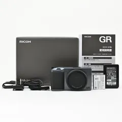 ＜美品＞ RICOH GR IIIx Urban Edition メタリックグレー｜高級コンパクトデジタルカメラ｜シャッター数3,811回｜動作良好｜外観非常に綺麗｜液晶わずかに傷あり｜安心の高コンディションのサムネイル
