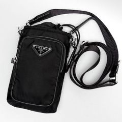 PRADA / Re-Nylon スマートフォンケース スマホショルダーバッグ