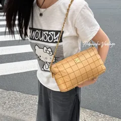 【中古】CHANEL シャネル ココマーク ワイルドステッチ チョコバー チェーンショルダーバッグ ベージュ レザー 7番台 ヴィンテージ レディース【中古美品】HIBUOCHI VINTAGE hboc260515a16のサムネイル
