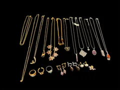 2026年最新】遺品整理 まとめ売りの人気アイテム - メルカリ