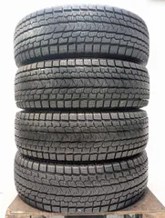 215/70R16  
ヨコハマ アイスガード G075 
中古タイヤ スタッドレスタイヤ 4本セット
 w16260523097のサムネイル