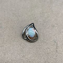 希少】ヴィンテージ 天然オパール シルバーブローチ 銀細工 芸術品