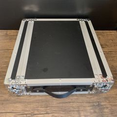 生産終了品】YAMAHAパワーアンプXP3500 ラックケース付 - メルカリ