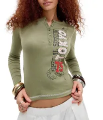 アーバンアウトフィッターズ レディース トップス シャツ ニット BDG Urban Outfitters Long Sleeve Knitokyo Henley Top Khaki カーキのサムネイル
