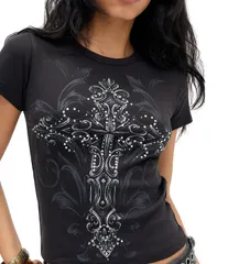 アーバンアウトフィッターズ レディース トップス シャツ ニット BDG Urban Outfitters KnIt Diamante Cross Pullover Tee Black ブラックのサムネイル
